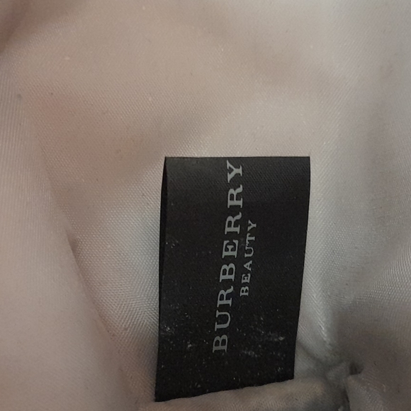 AUTHENTIC BURBERRY BEAUTY BAG - Picture 4 of 8